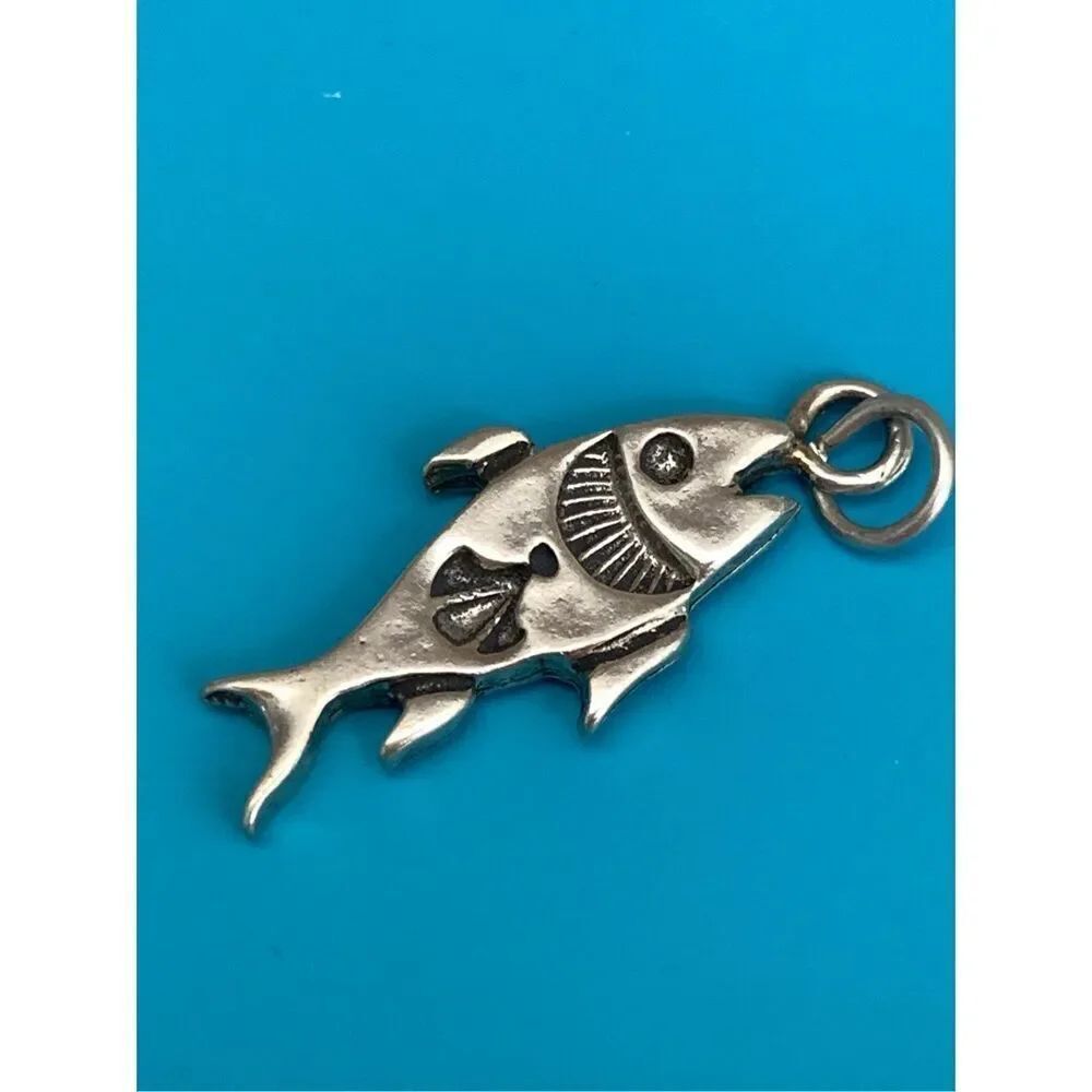 .925 Art Deco Fish Sterling Silver Jewelry Charm #fish #art deco